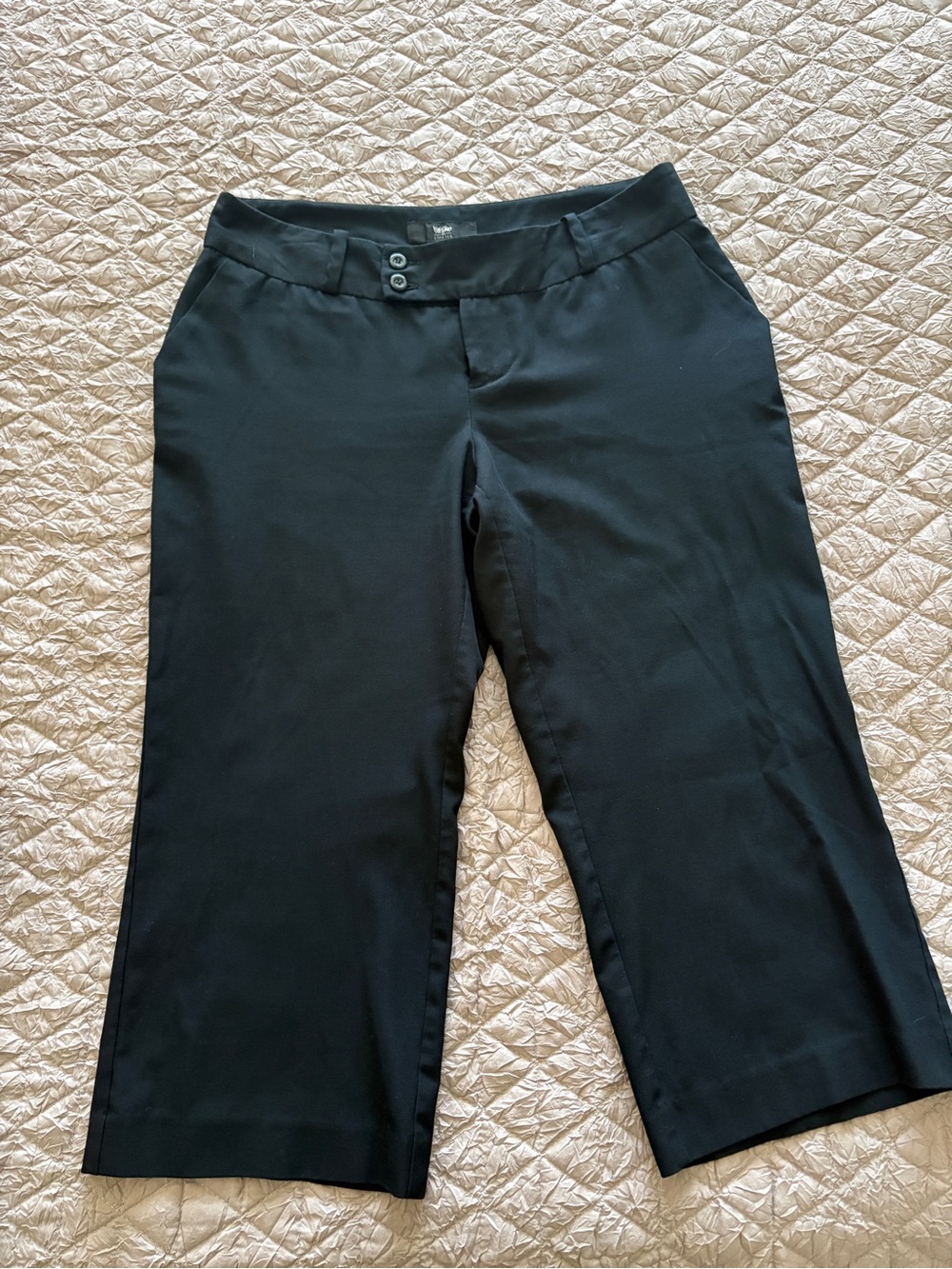 Mossimo Supply Co. Black Capris